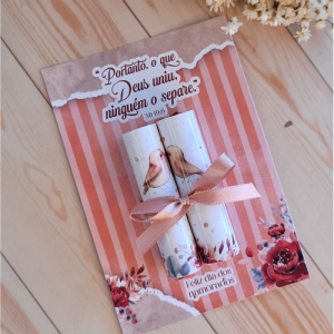 Card + Batons de Chocolate Papel Glossy 230g 10x8cm Impressão Colorida   Acompanha 2 Batons de Chocolate